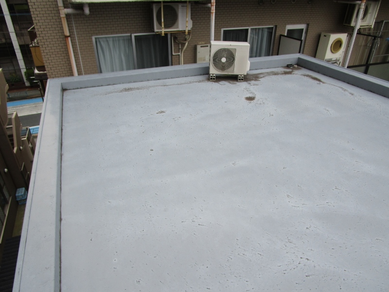 画像：屋上防水改修前